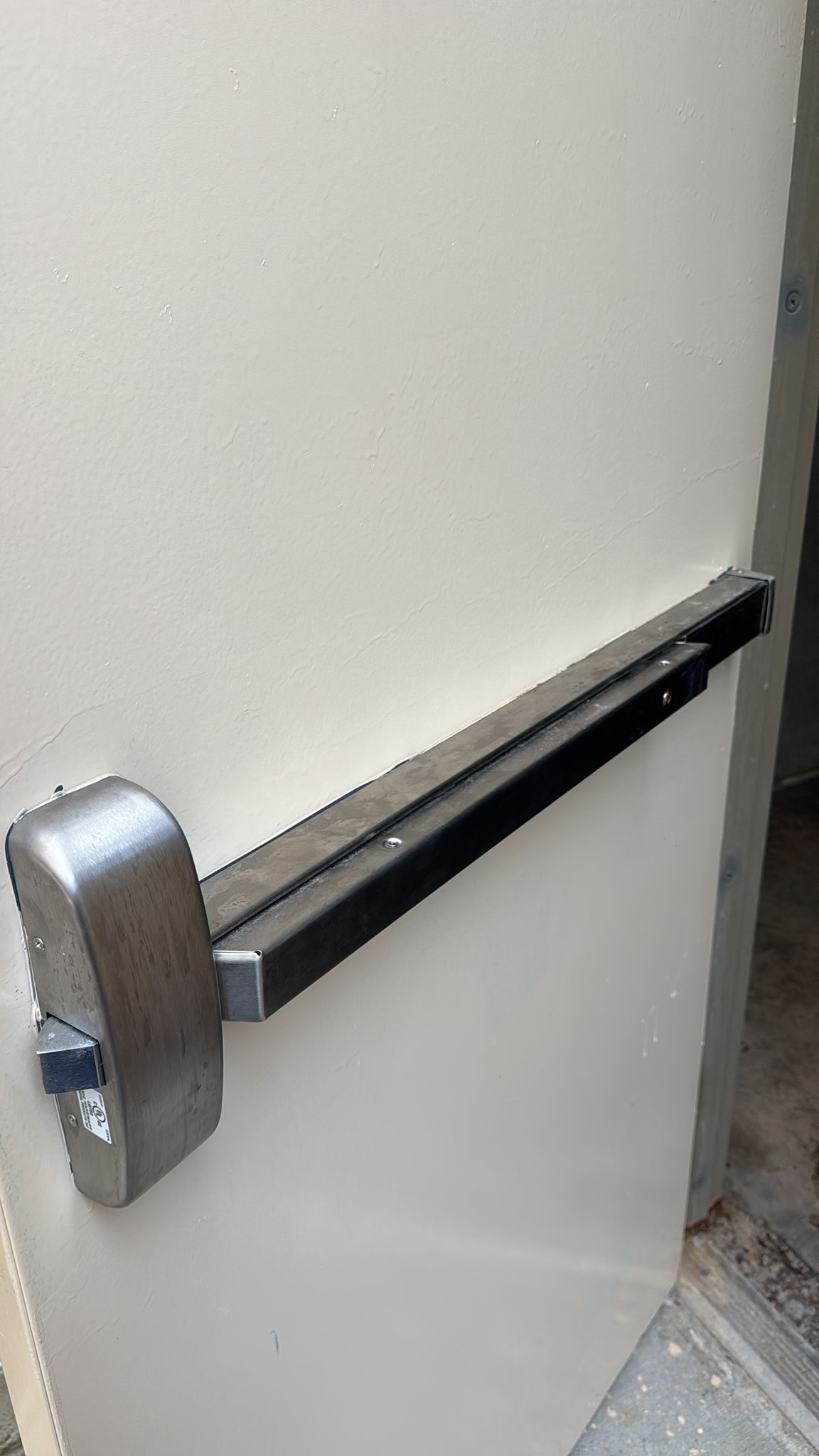 Commercial panic bar installation - Redwood City CA